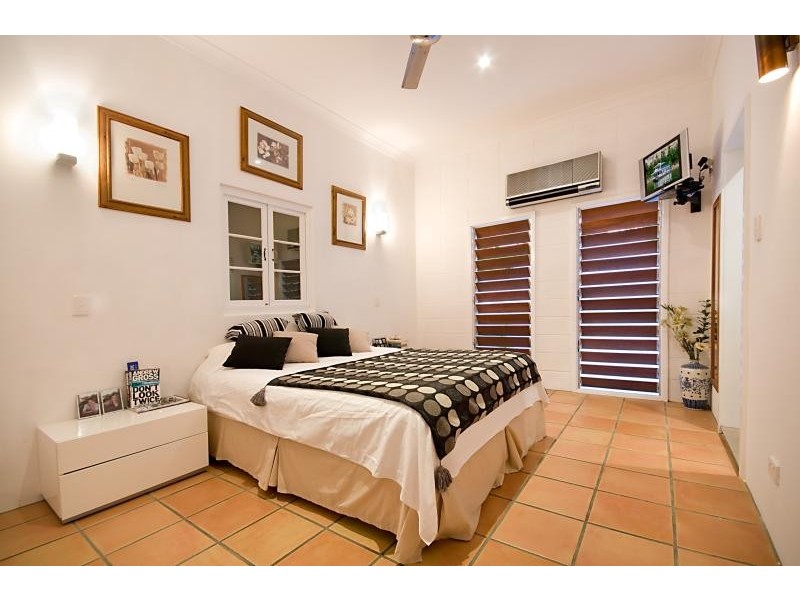 26 Alexandra Street,, North Ward QLD 4810