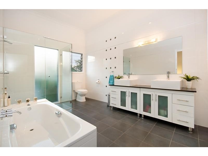 26 Alexandra Street,, North Ward QLD 4810