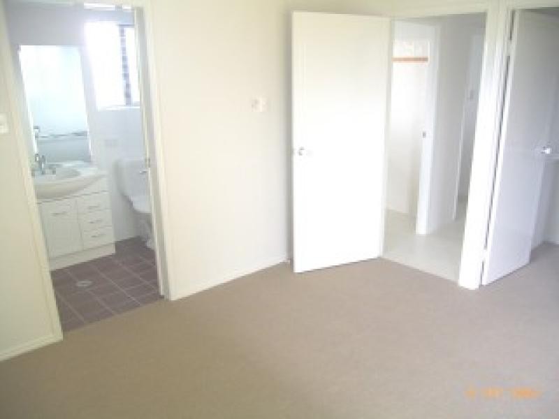 8 Kite St, Douglas QLD 4814