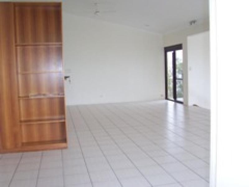 34 Stirling Drive, Castle Hill QLD 4810