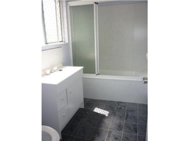 11/13-17 McIlwraith St, South Townsville QLD 4810