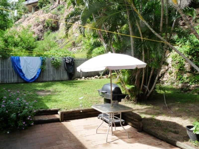 7 CARTER STREET, North Ward QLD 4810