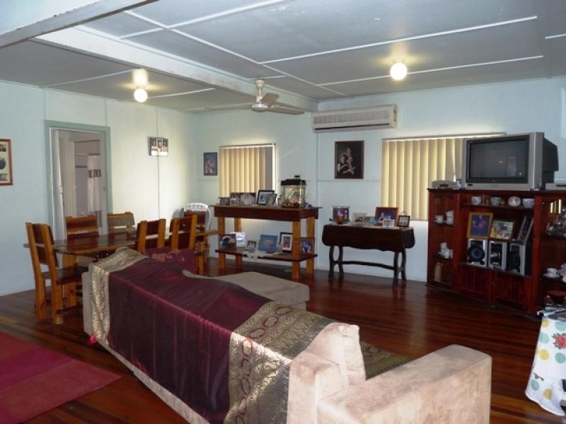 7 CARTER STREET, North Ward QLD 4810