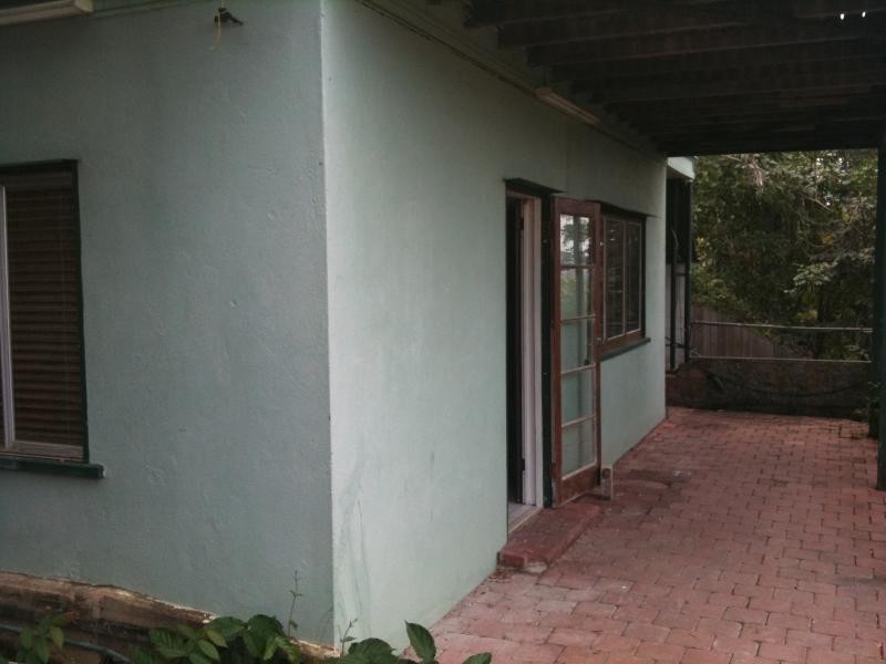 61 Francis St, West End QLD 4810