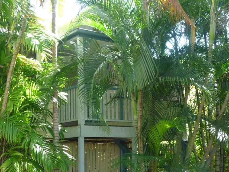 54 NINTH AVE, Railway Estate QLD 4810