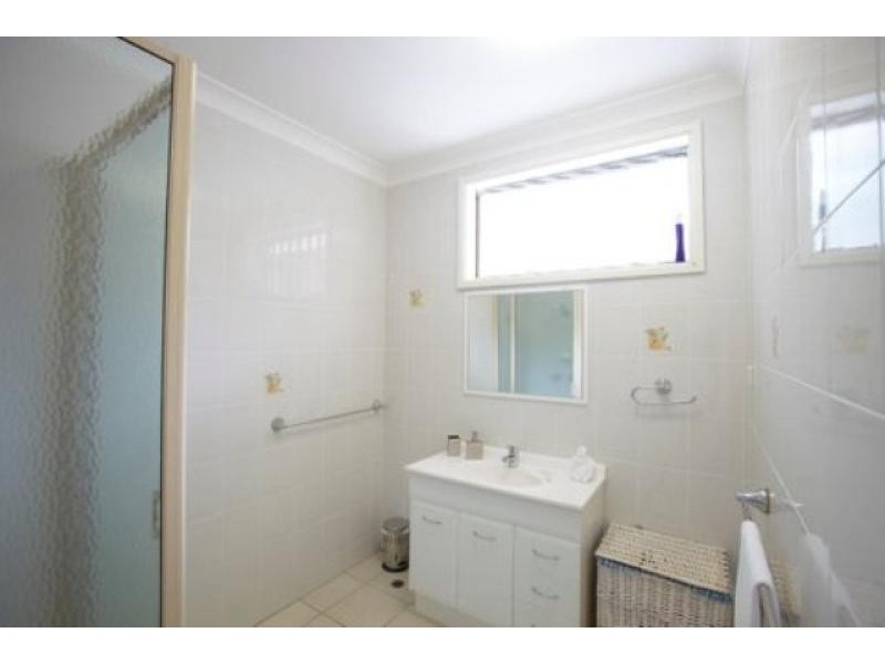 5 HORDERN AVENUE, Magnetic Island QLD 4819