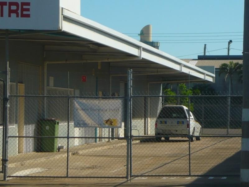 Unit 2/137 Boundary Street, Townsville QLD 4810