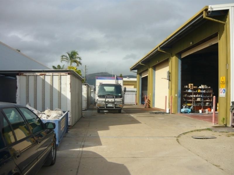 56 Charles Street, Townsville QLD 4810