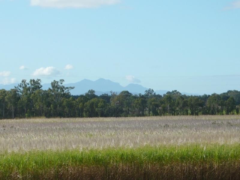 Lot 3/ Bruce Highway, Bambaroo QLD 4850