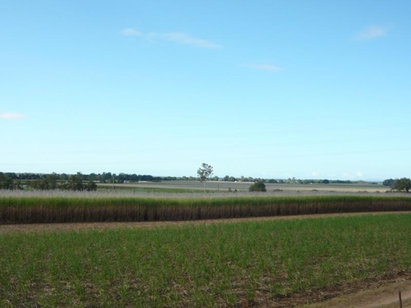 Lot 3/ Bruce Highway, Bambaroo QLD 4850