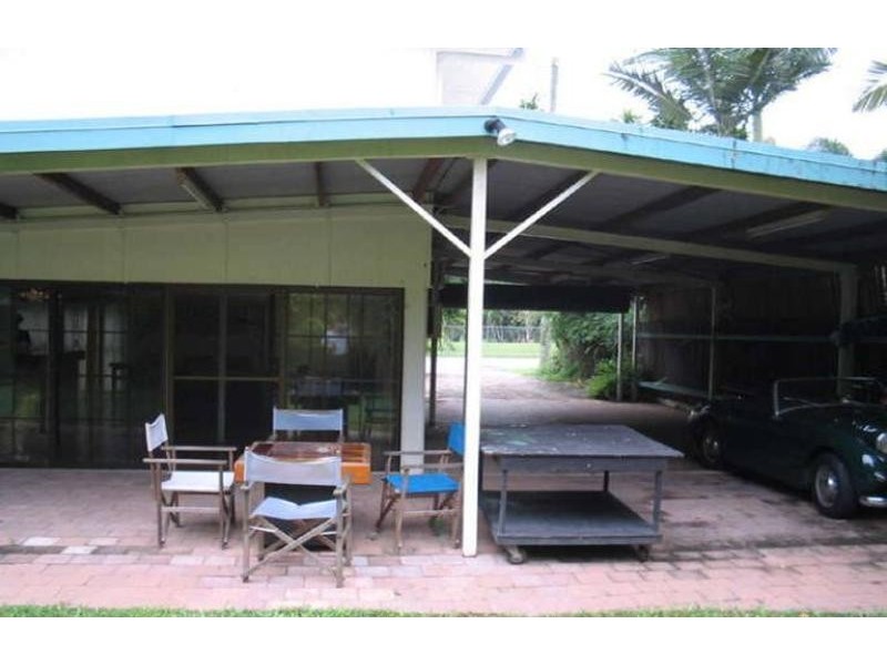 6 WELLINGTON STREET, Mundingburra QLD 4812