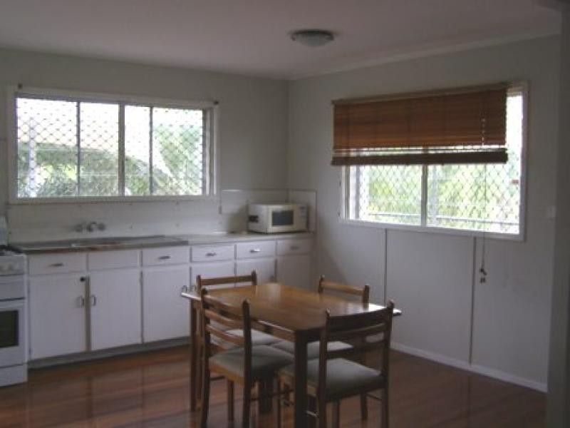 17 CLEMENTS CRESCENT, Vincent QLD 4814