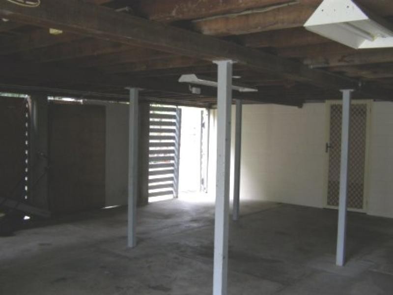 17 CLEMENTS CRESCENT, Vincent QLD 4814