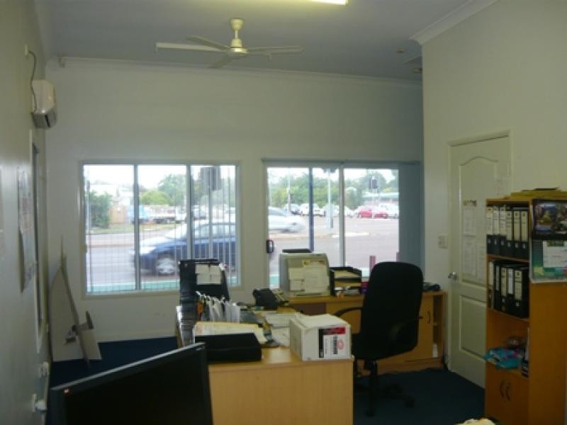146 Ross River Road, Mundingburra QLD 4812