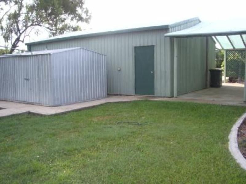 24 CALI COURT MOUNT LOW, Bushland Beach QLD 4818