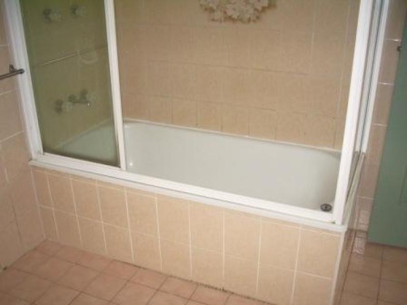 24 CALI COURT MOUNT LOW, Bushland Beach QLD 4818