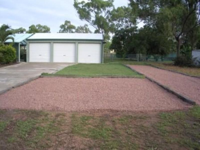 24 CALI COURT MOUNT LOW, Bushland Beach QLD 4818