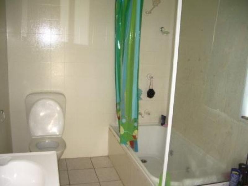 32 Sunderland Street, Garbutt QLD 4814