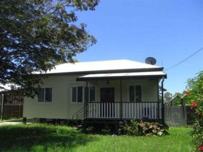 32 Sunderland Street, Garbutt QLD 4814