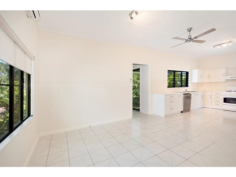 38 PUTT STREET, Railway Estate QLD 4810