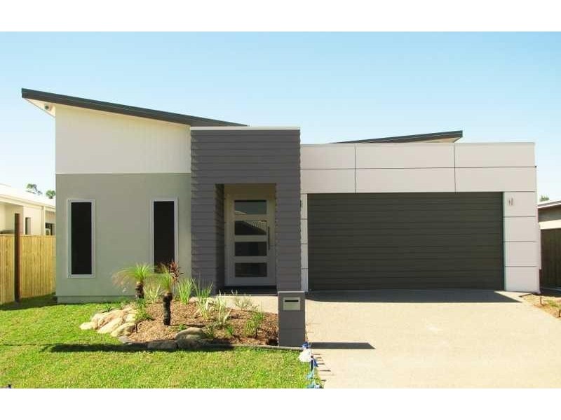 13 BALLADONIA AVENUE, Mount Low QLD 4818