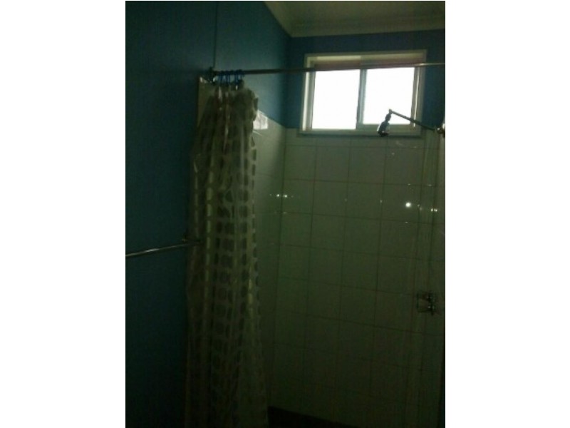 26 Davies Street, Mount Louisa QLD 4814