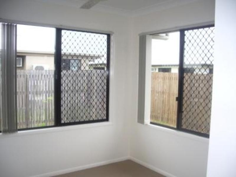 12 Peregrine Avenue, Kelso QLD 4815