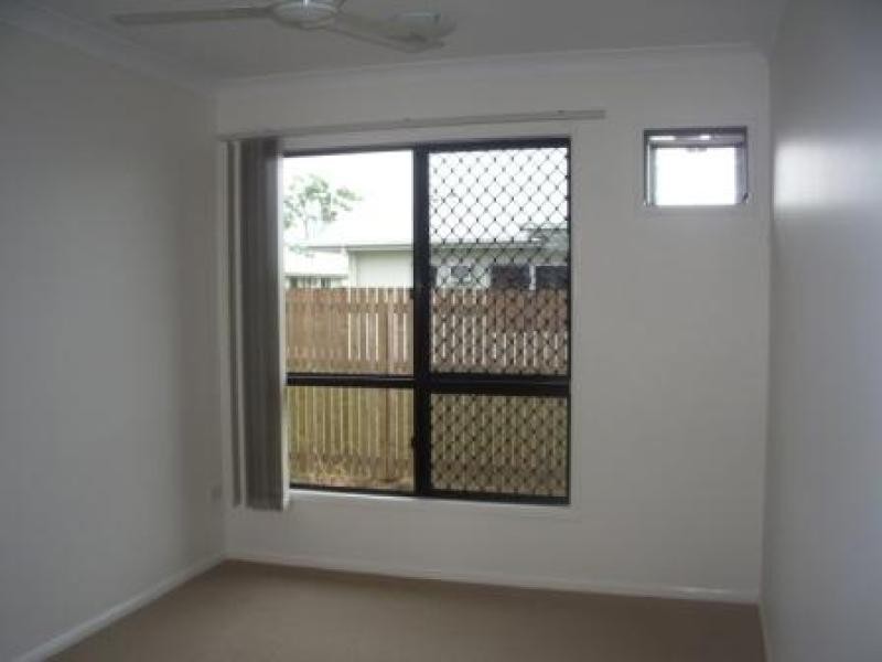 12 Peregrine Avenue, Kelso QLD 4815