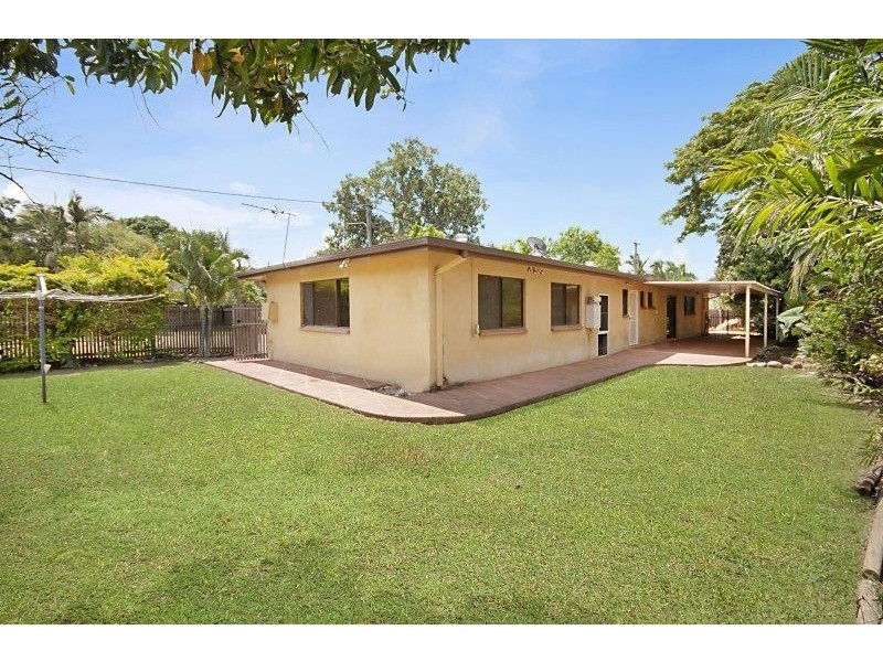 2 TROT STREET, Mundingburra QLD 4812