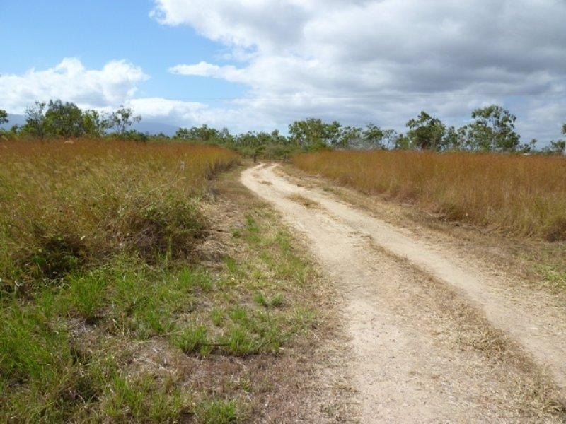 Lot 6/3599 FLINDERS HIGHWAY, Woodstock QLD 4816