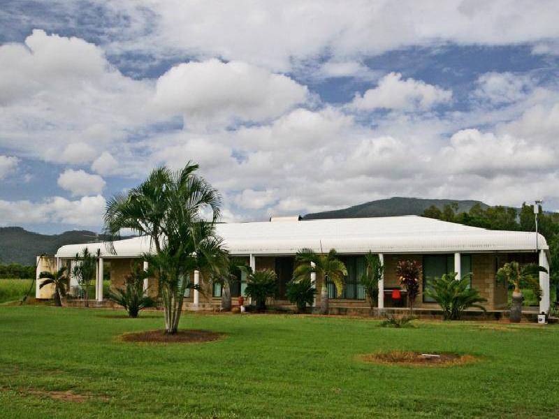 Belgian Gardens QLD 4810