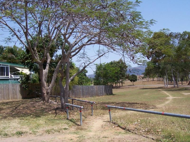 68 FIRST AVENUE, Railway Estate QLD 4810