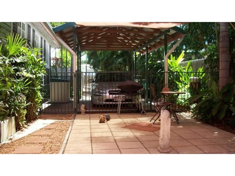 72 FIRST AVENUE, Railway Estate QLD 4810