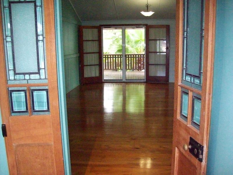 34 COOK STREET, North Ward QLD 4810