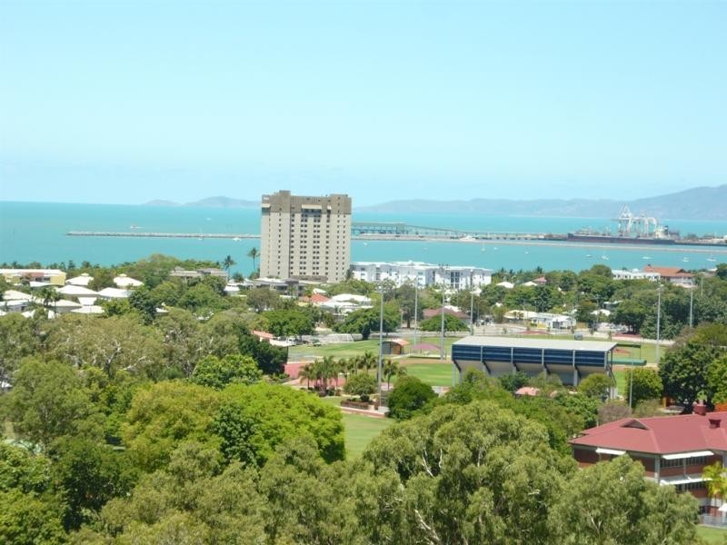 Lot 7/ TOORAK PLACE, Castle Hill QLD 4810