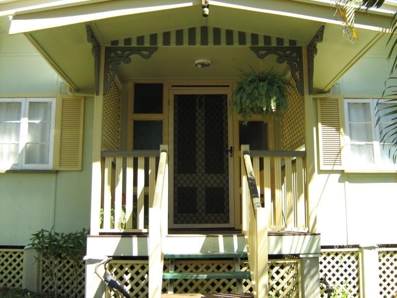 7 CARTER STREET, North Ward QLD 4810