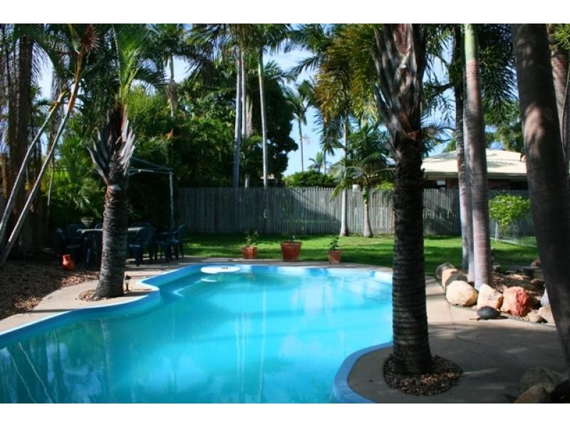 16 LANARK  STREET, Kirwan QLD 4817