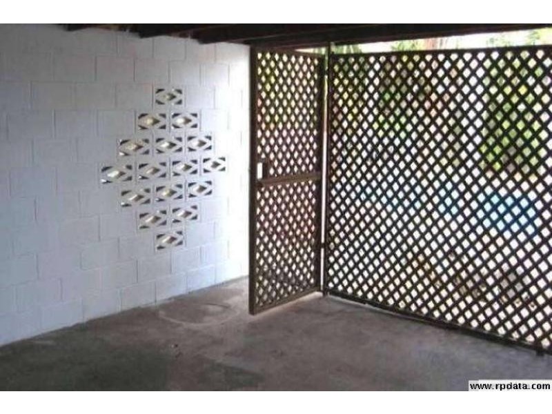 16 LANARK  STREET, Kirwan QLD 4817