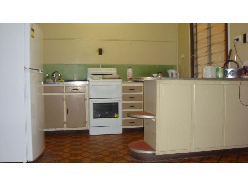 9 MCILWRAITH STREET, Ingham QLD 4850