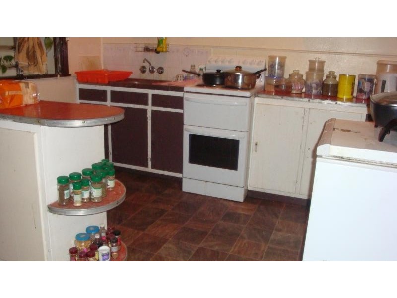 9 MCILWRAITH STREET, Ingham QLD 4850