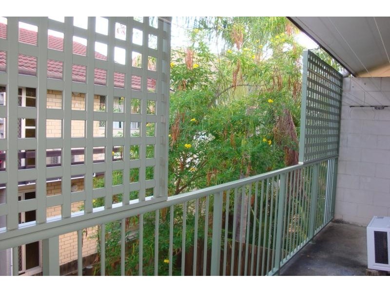 Unit 1/25 WARBURTON STREET, North Ward QLD 4810