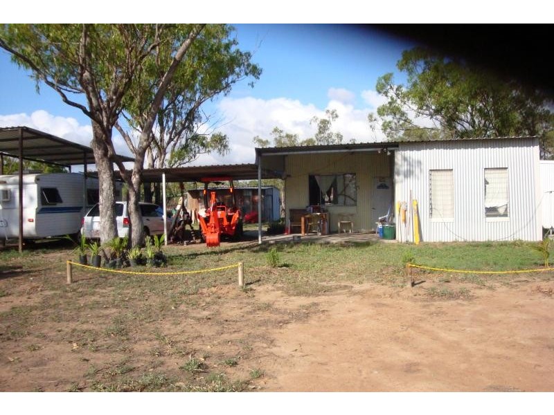22 SKYDIVER ROAD, Woodstock QLD 4816