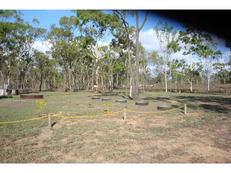 22 SKYDIVER ROAD, Woodstock QLD 4816