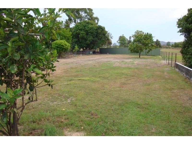 2 A PARRAMATTA STREET, Belgian Gardens QLD 4810