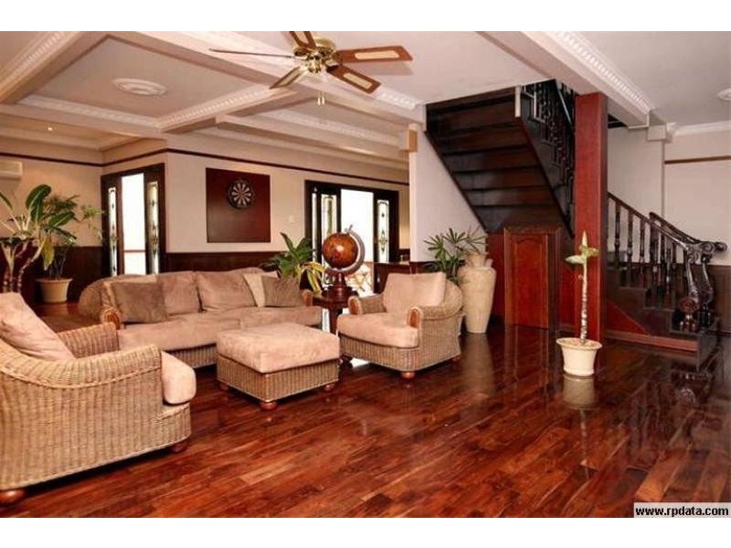 14 RALSTON STREET, West End QLD 4810