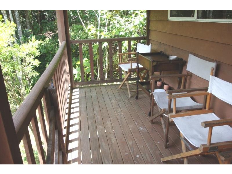 8 SMITH STREET, Paluma QLD 4816