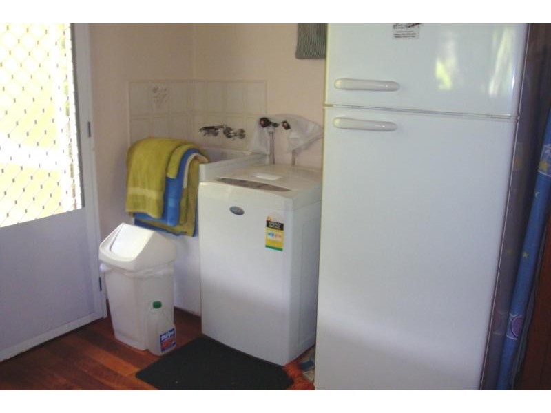 8 SMITH STREET, Paluma QLD 4816