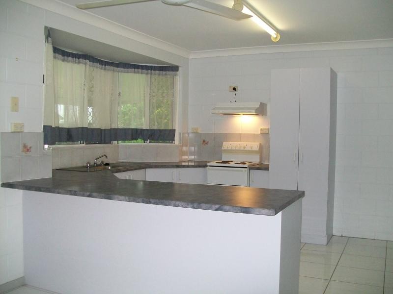 14 TARTAN PLACE, Rasmussen QLD 4815