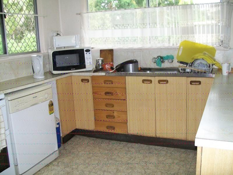 6 FRASER AVENUE, Cranbrook QLD 4814