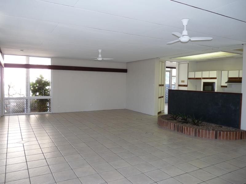 53 THE ESPLANADE, Pallarenda QLD 4810